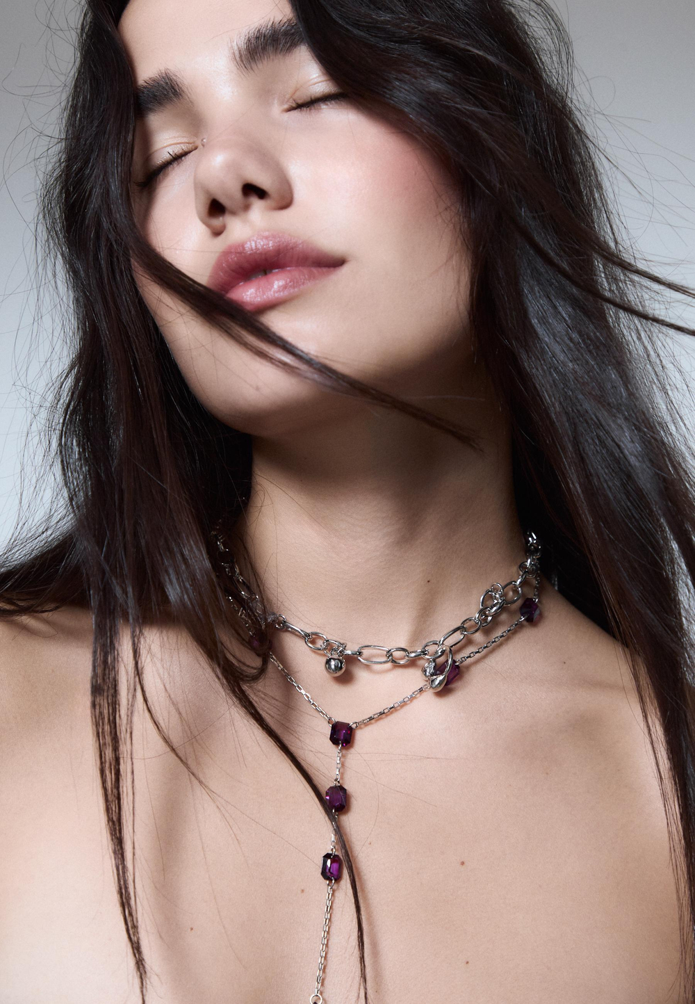 STRADIVARIUS Комплект из 2 лариатов со стразами, серый