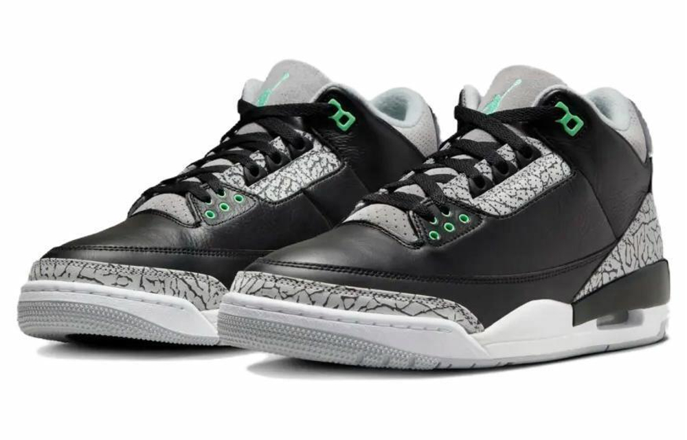 Кроссовки Jordan Air Jordan 3 Retro "Green Glow"
