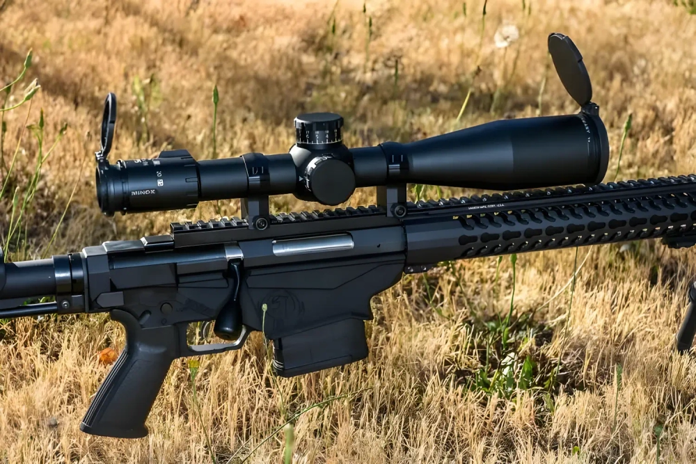 Крепления Warne MOUNTAIN TECH для прицелов 1" 25,4 мм MSR Ideal Weaver (7204M) - на оружии на открытом воздухе