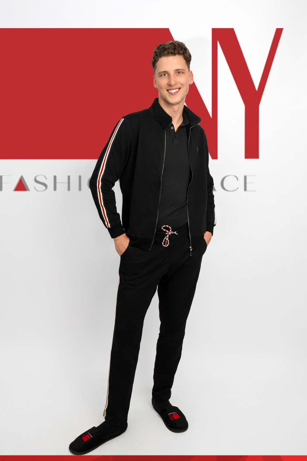 Спортивный костюм без капюшона NY Fashionspace