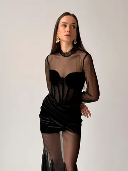 Платье атласное Sleek sin, Черное