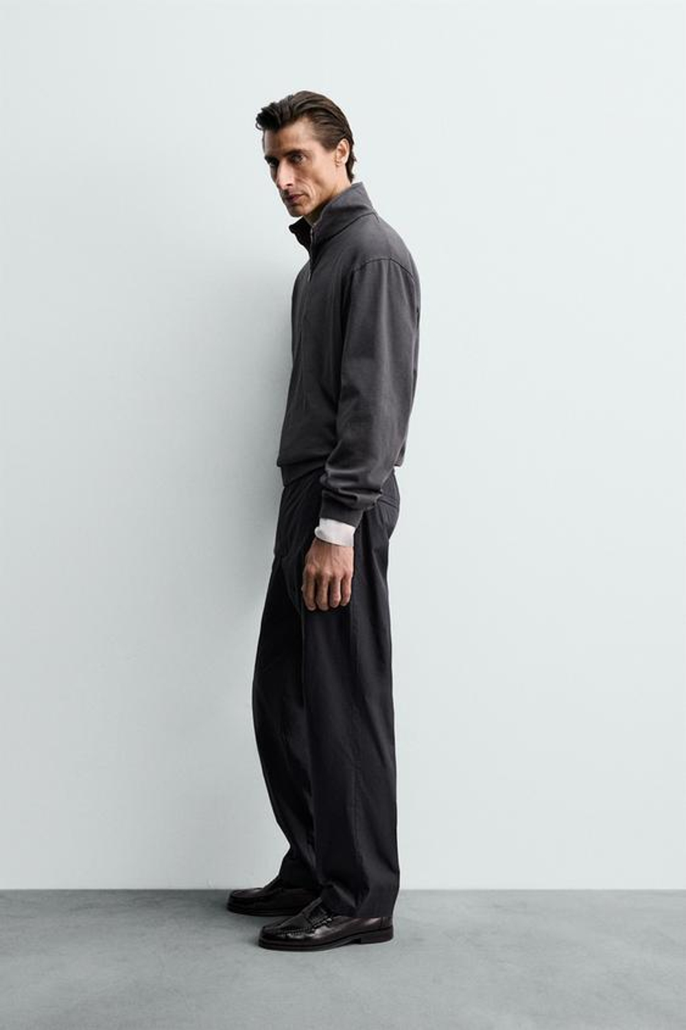 ZARA БРЮКИ-ДЖОГГЕРЫ ИЗ ТЕХНИЧЕСКОЙ ТКАНИ, МОРСКОЙ ТЕМНО-СИНИЙ