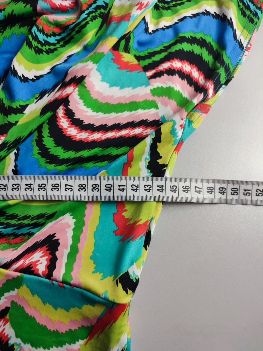 Футболка яркая 44 размер