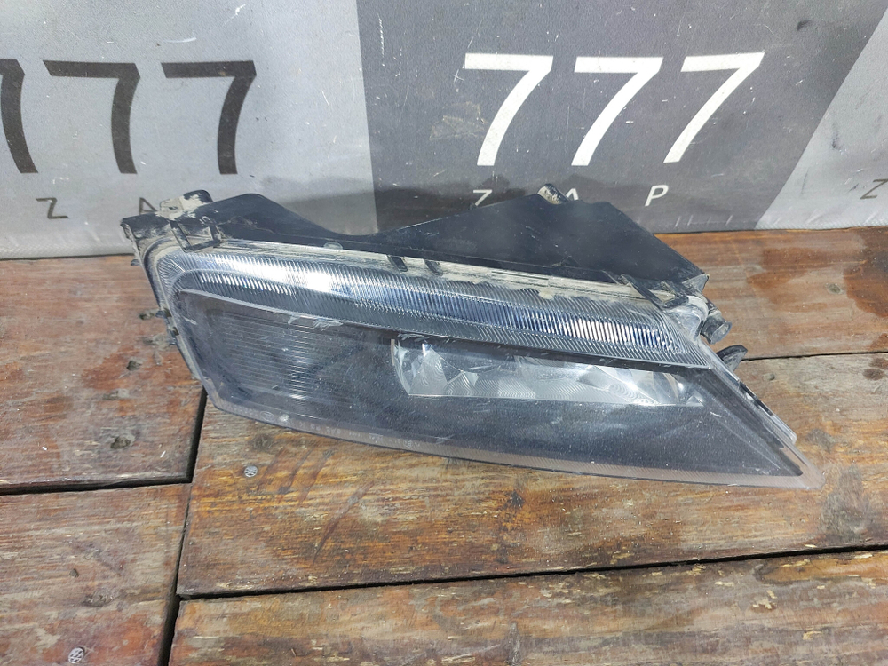 ПТФ передняя левая Volkswagen Tiguan 2 16-20 Б/У Оригинал 5NA941699B