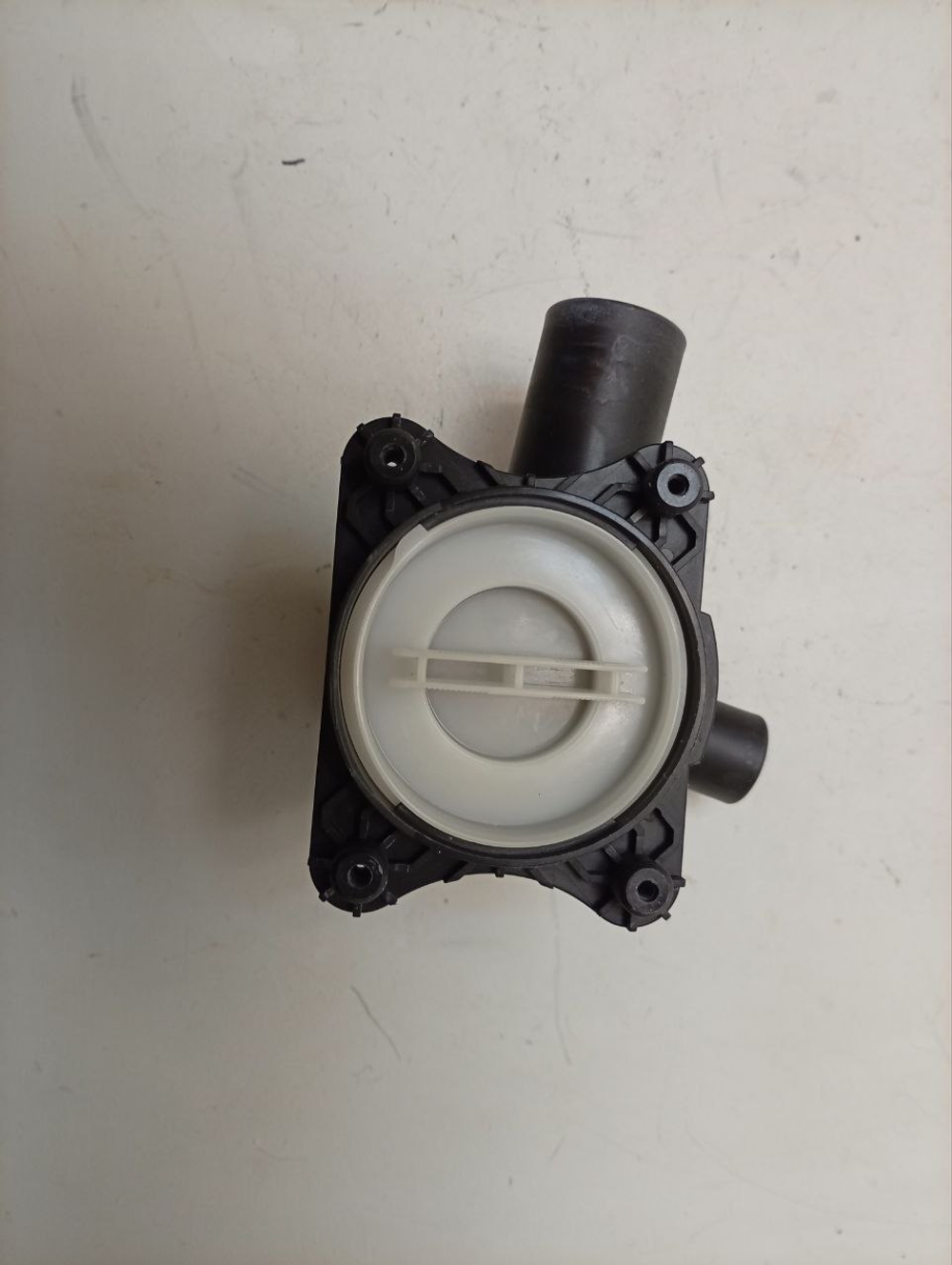 WFXI2840EU кт22 Улитка сливного насоса для стиральных машин Bosch Siemens 145894 б/у