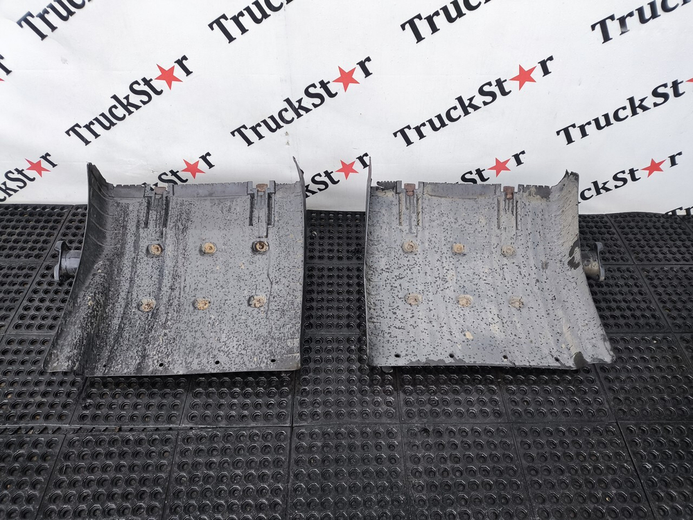 Комплект крыльев задних