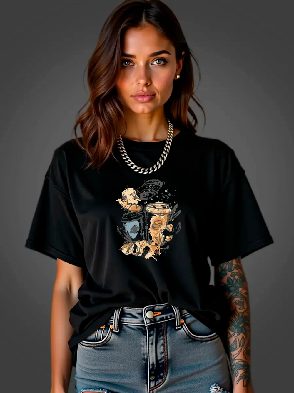 Футболка больших размеров с принтом стаканчики