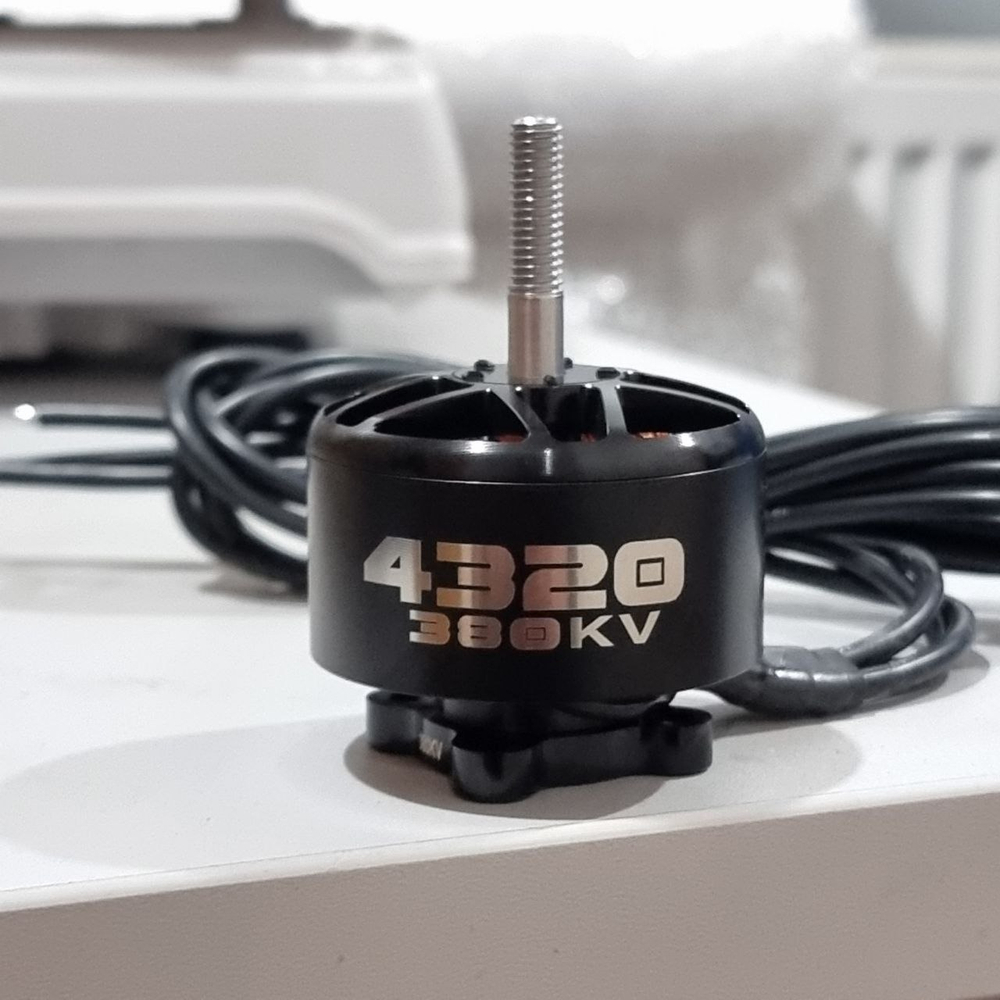 Двигатель 15 дюймов ASF 4320 380KV