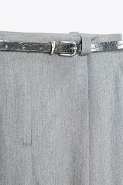 ZARA БРЮКИ С ЗАЩИПАМИ И РЕМНЕМ, СВЕТЛО-СЕРЫЙ