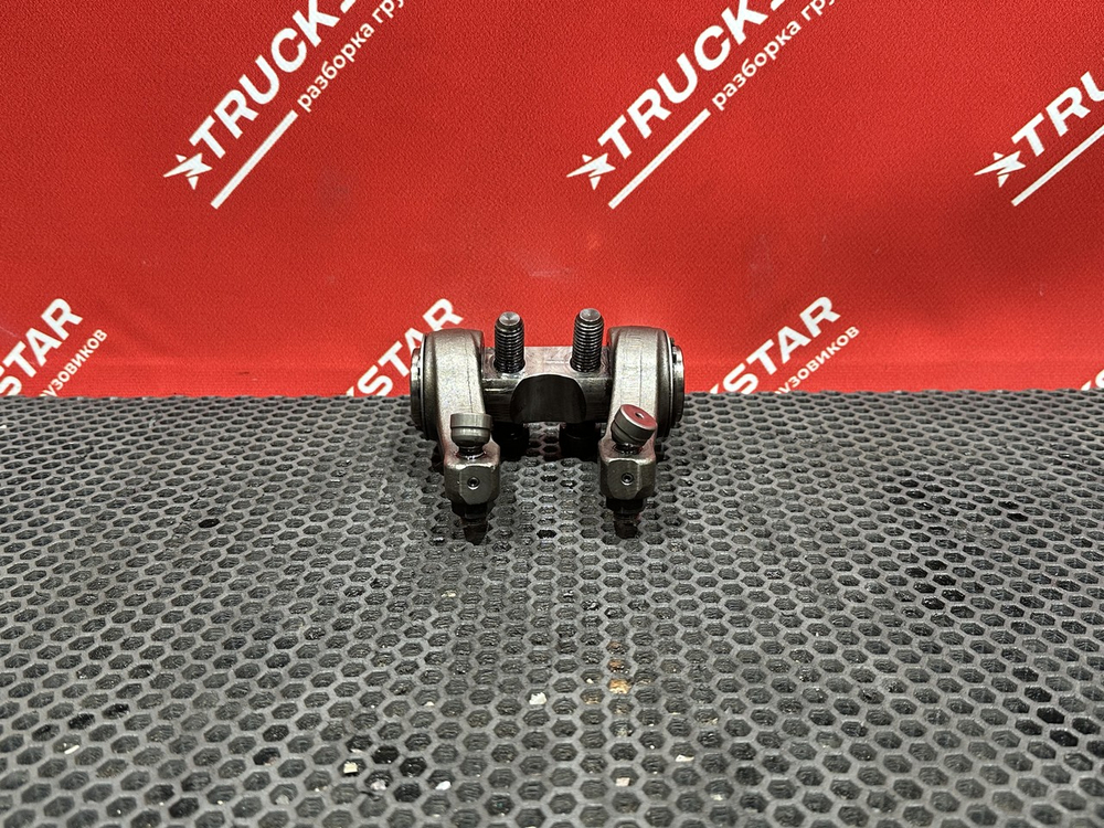 Вал рокеров