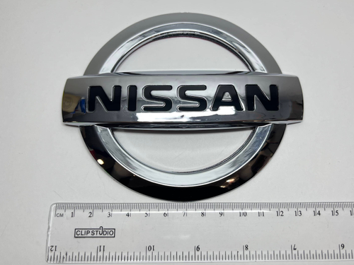 НН-081 / Nissan / Логотип (шильдик, надпись, эмблема) "Nissan" 14 см для крышки багажника / решетки радиатора / капота (1 шт.)