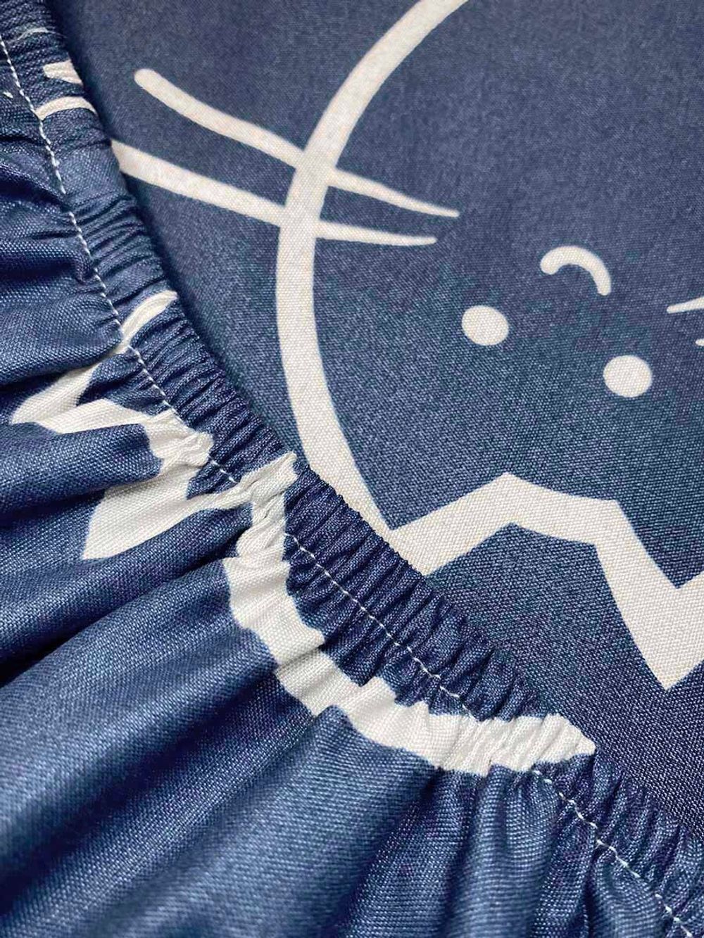 Постельное белье Simple House "Котики" семейное   наволочки 50х70 2шт Простынь на резинке 160х200 см  Пододеяльник 145х215 см(2шт)