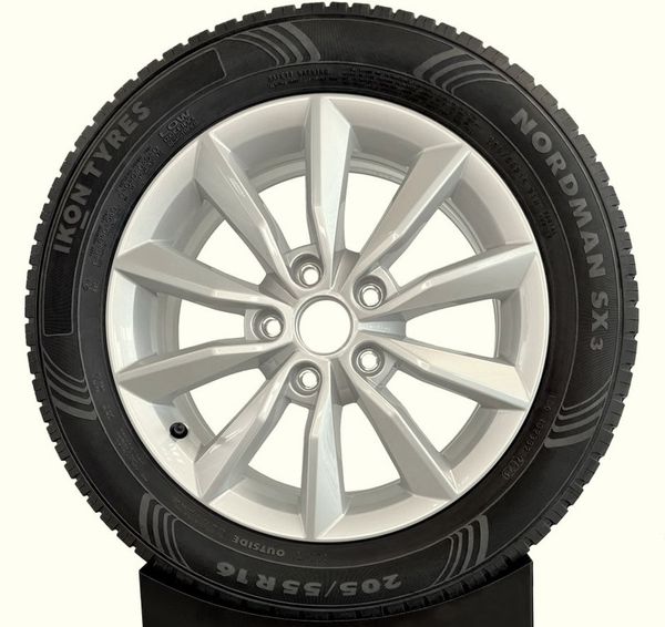 НОВАЯ ЗИМНЯЯ ШИНА IKON AUTOGRAPH НА ЛЬДУ БАЙКАЛА