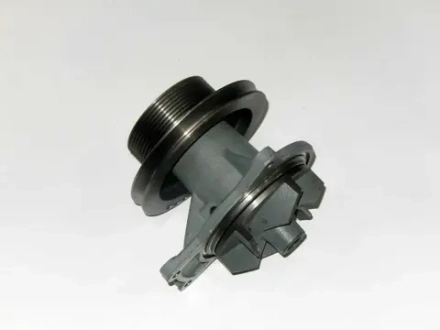 Насос водяной Камаз Евро-3 (под кондиционер) 740.63-1307010-10