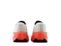 Кроссовки для бега мужские New Balance Fuelcell SuperComp Trainer v4 M Бело-Коралловые