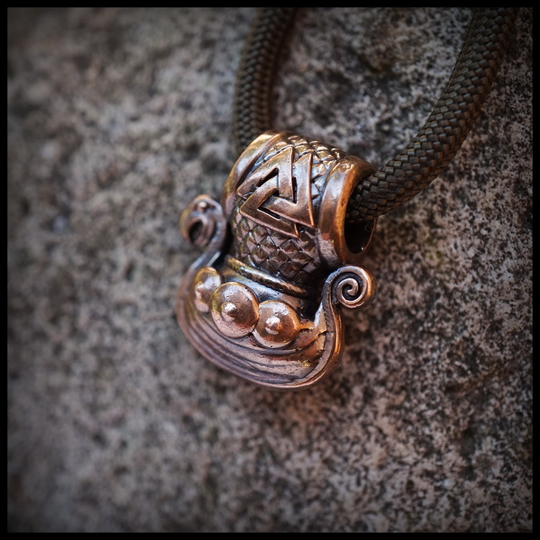 Кулон "Драккар" , брелок для ключей , бронза