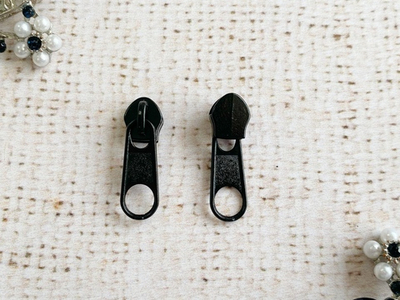 Бегунок галантерейный спираль Т5, чёрный