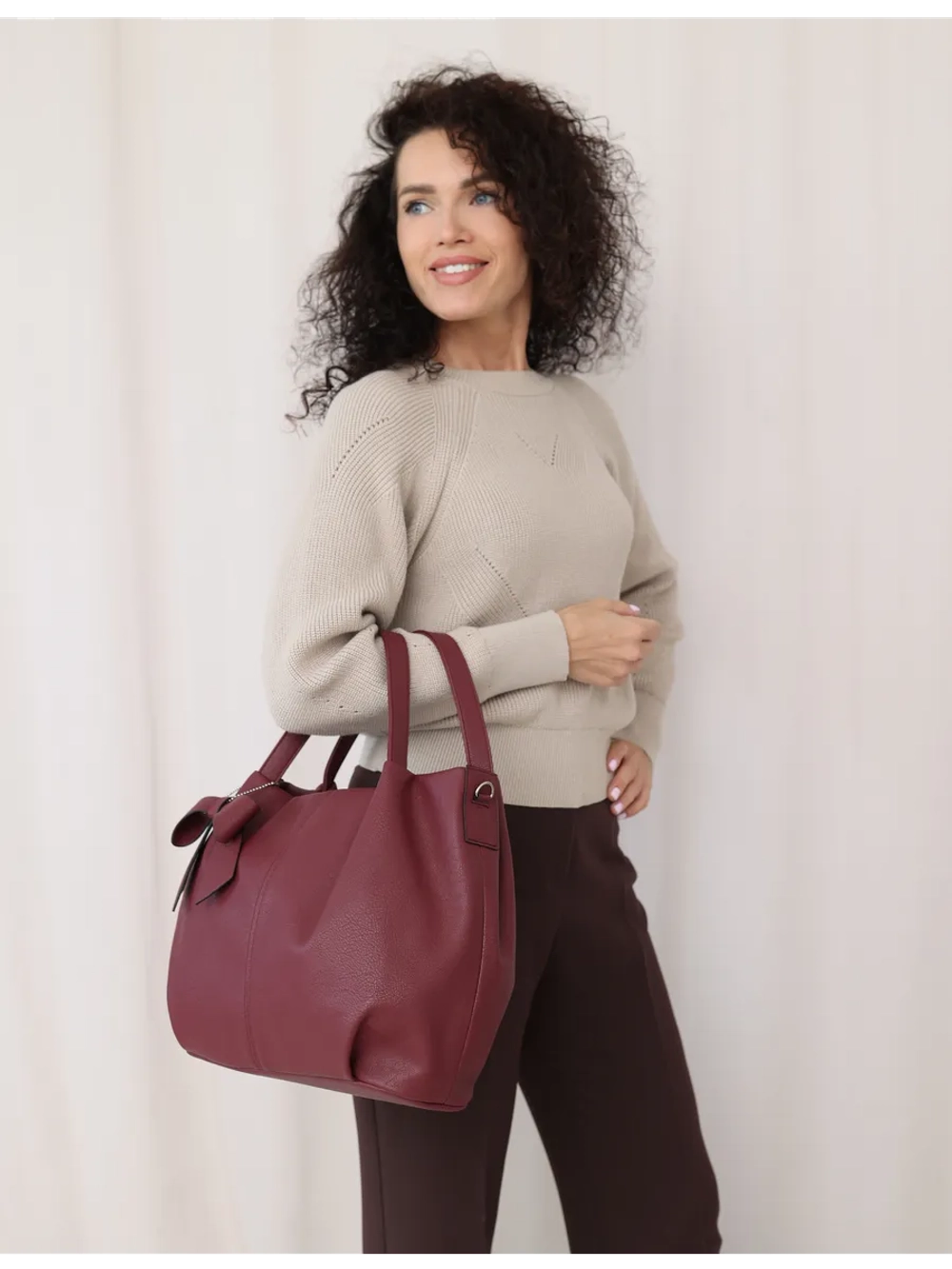 Сумка через плечо классическая