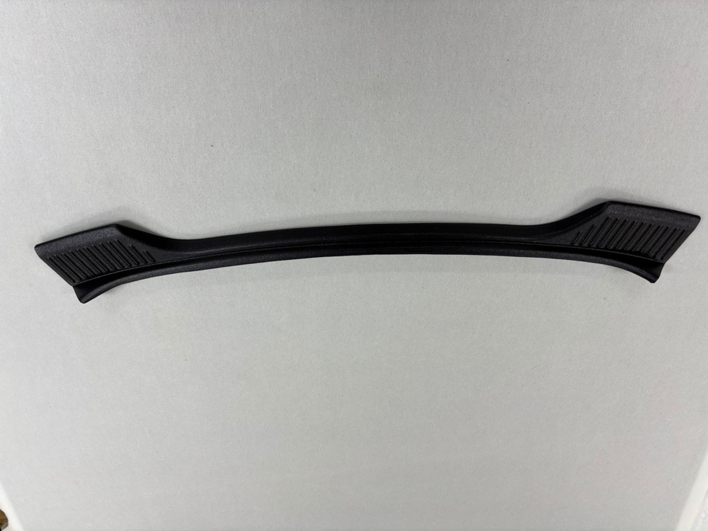 Накладка на Черри Тигго 7