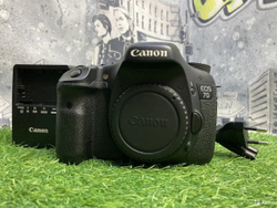 Canon EOS 7D (20000)