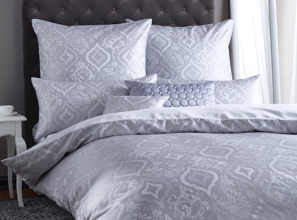 Постельное белье 2 спальное евро макси Curt Bauer Harriet 9014/0190 silber