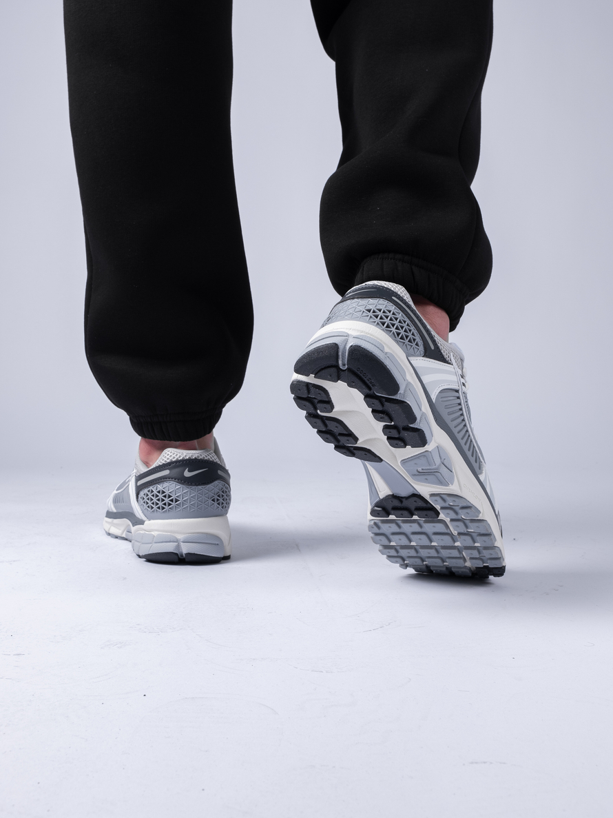 Кросовки Nike Vomero5 (сер.)