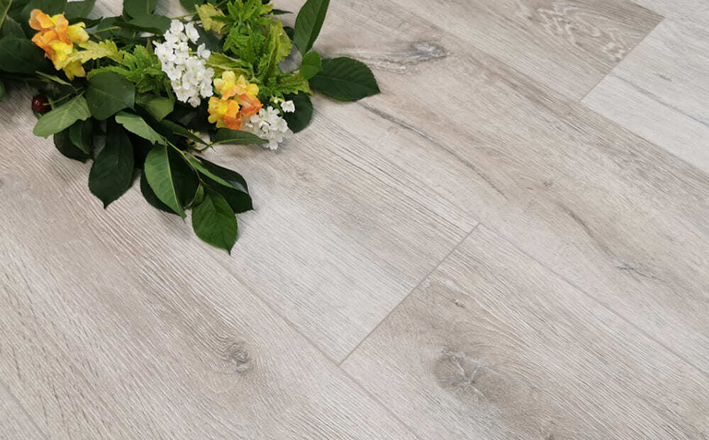 SPC ламинат StoneFloor Дуб Молочный 1513-2 НР