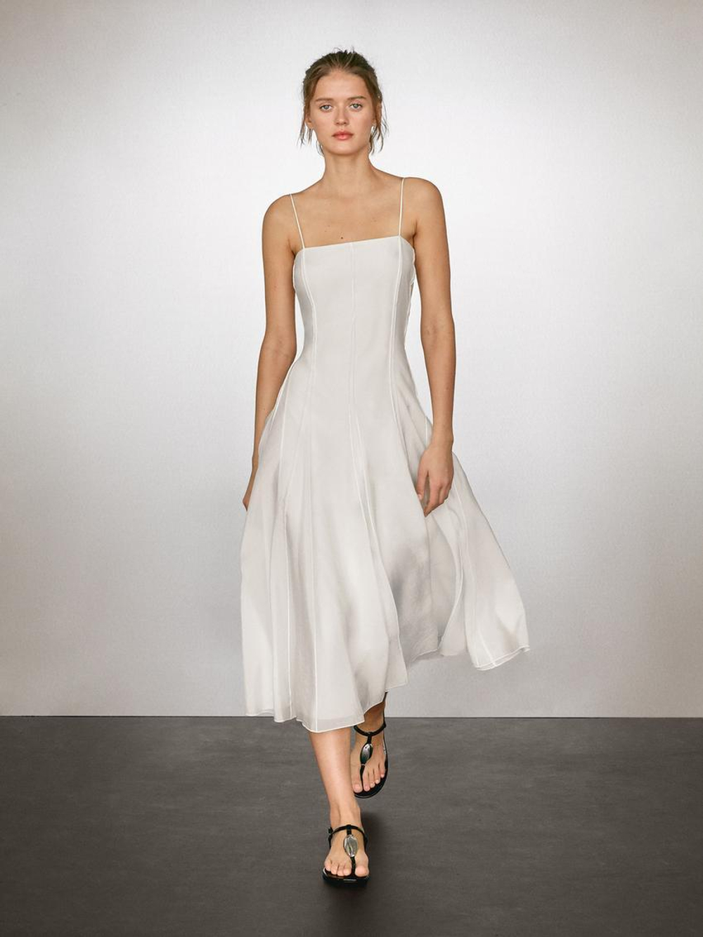 Massimo Dutti Платье миди из струящейся ткани на бретелях, натуральный, кремовый