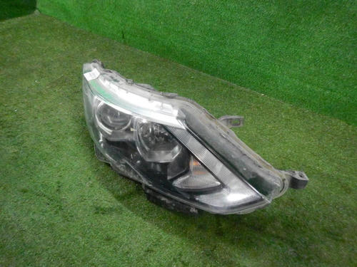 Битая Фара правая Nissan Qashqai J11 (2013-2019) галоген