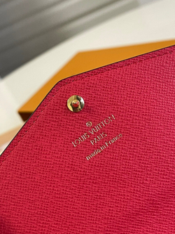 Louis Vuitton Sarah Wallet