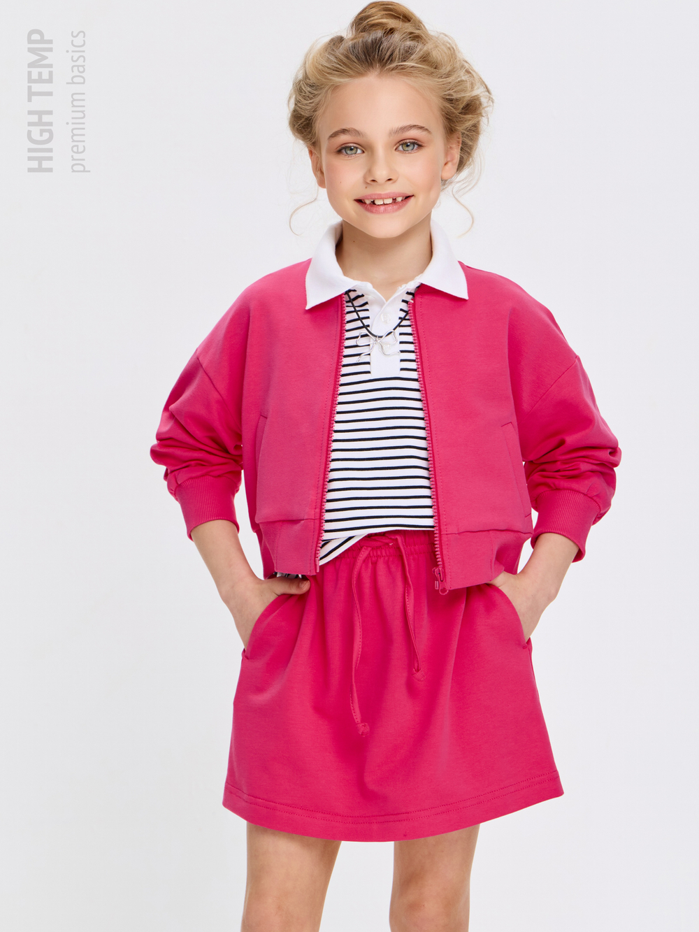 Мини юбка из футера с карманами