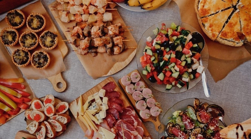 ГОТОВИМ ДЛЯ ВАШИХ ДОМАШНИХ ТОРЖЕСТВ