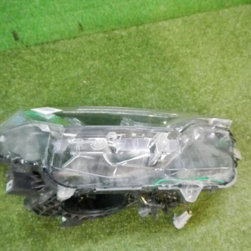 Фара правая Toyota RAV4 4 CA40 (2015-2019) LED