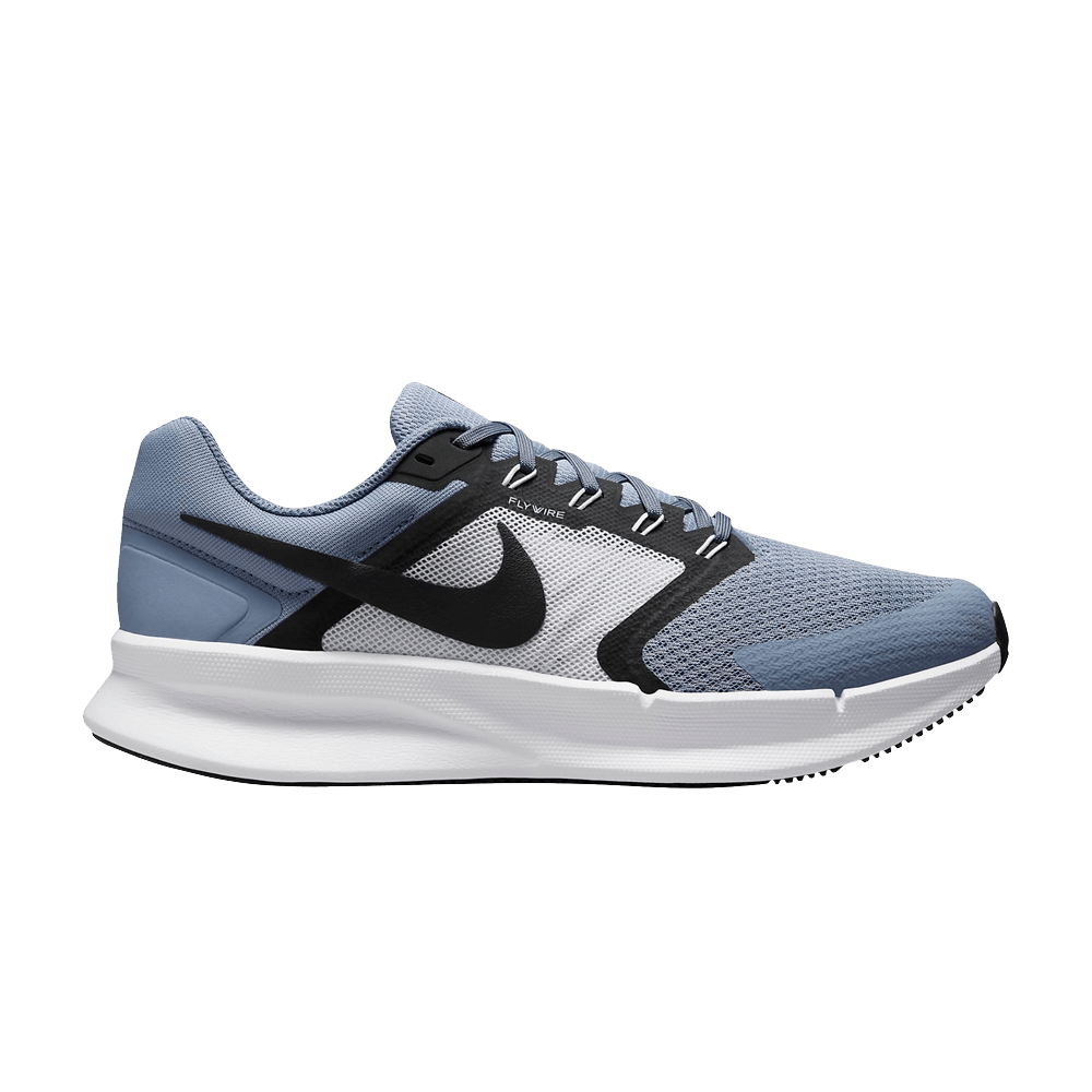Кроссовки Nike Run Swift 3