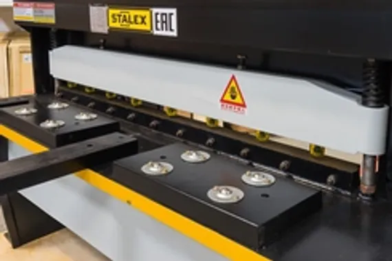 Щетка шлифовальная для зачистных станков Heden, 600 мм