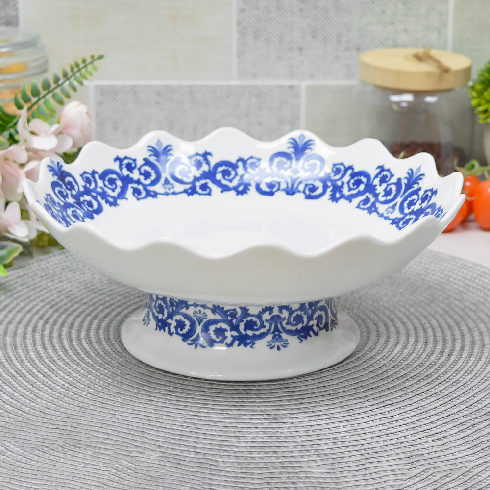 Блюдо сервировочное на ножке 26*26*10см