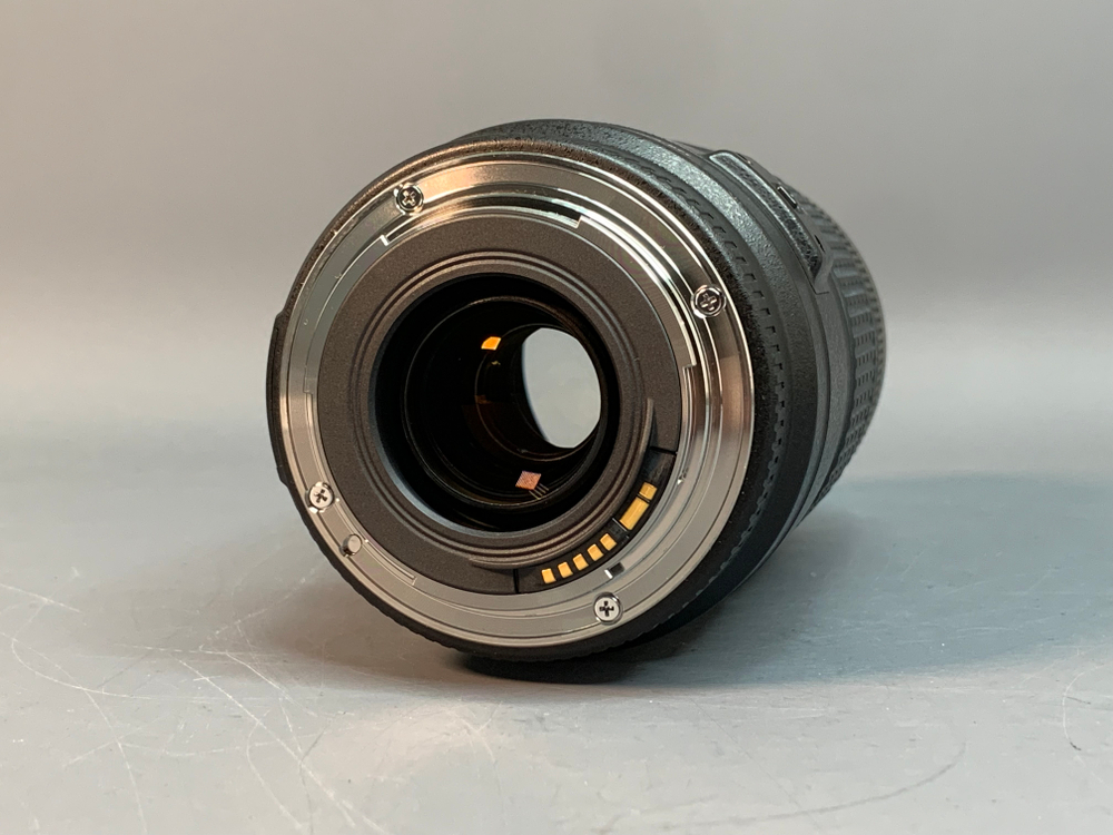 Canon EF 70-300mm f/4-5.6 IS USM