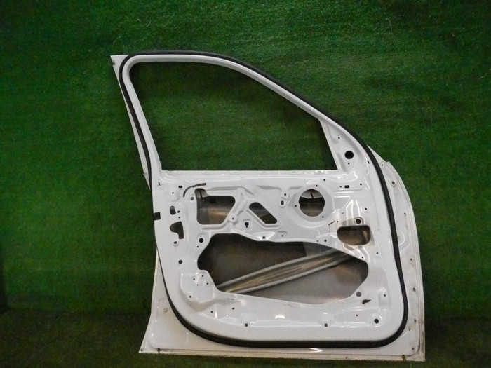 Дверь передняя левая BMW X5 F15 (2013-2018)