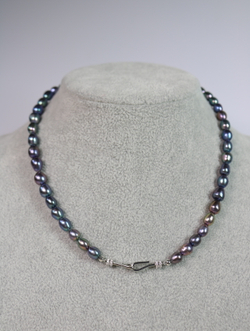 Чокер из черного жемчуга "Морская полночь"