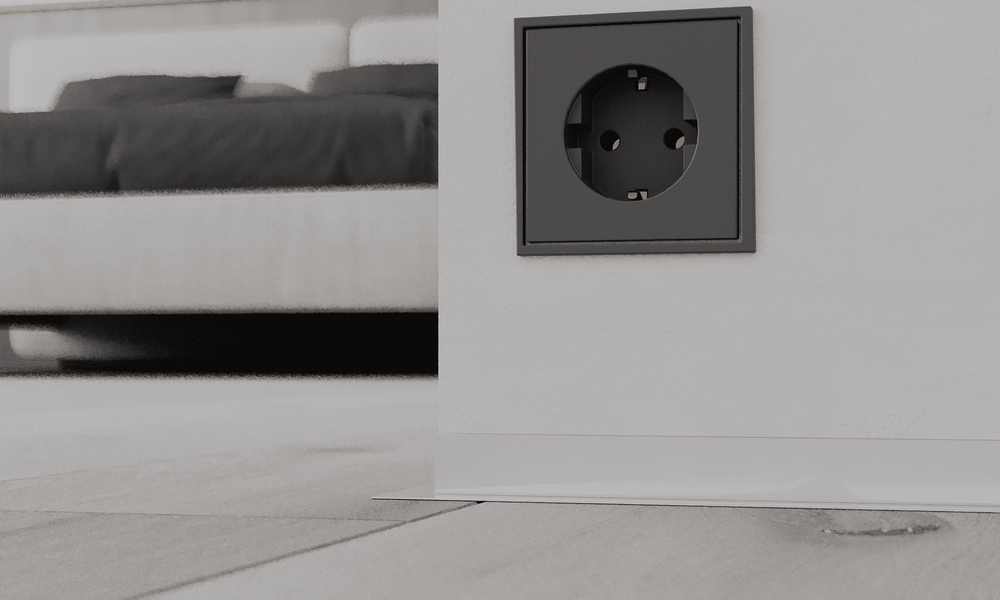 Микроплинтус для пола L-образный серебристый матовый, алюминиевый, 26×16×2500 мм