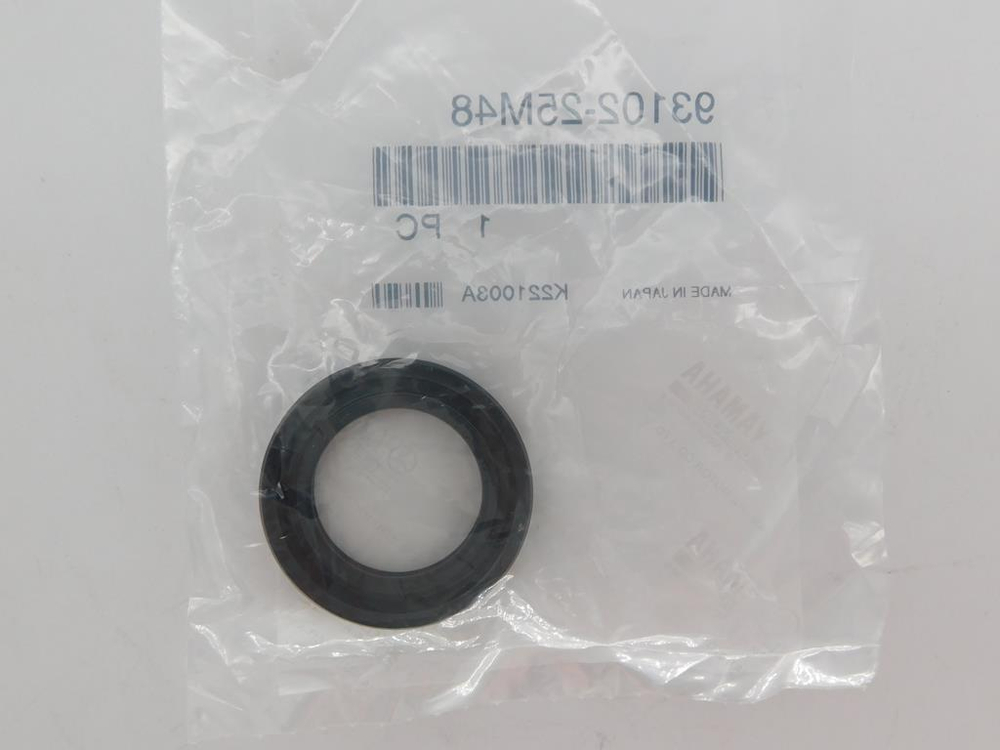 Сальник коленчатого вала нижний Yamaha 9.9 13.5 15 93102-25M48-00