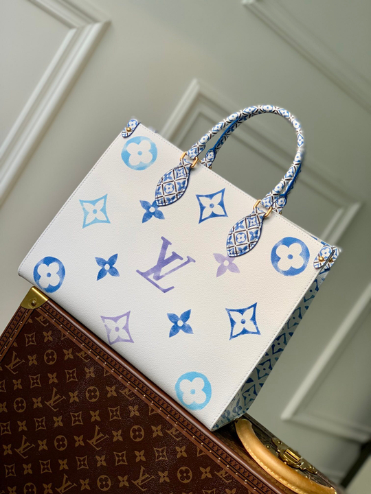 Louis Vuitton Onthego MM