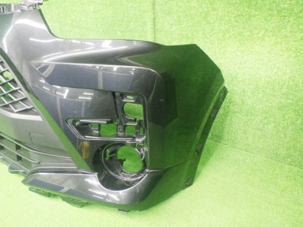 бампер передний Toyota Raize A210A A200G