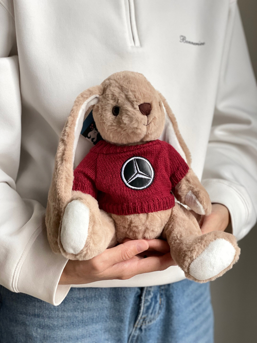 Зайчик с знаком