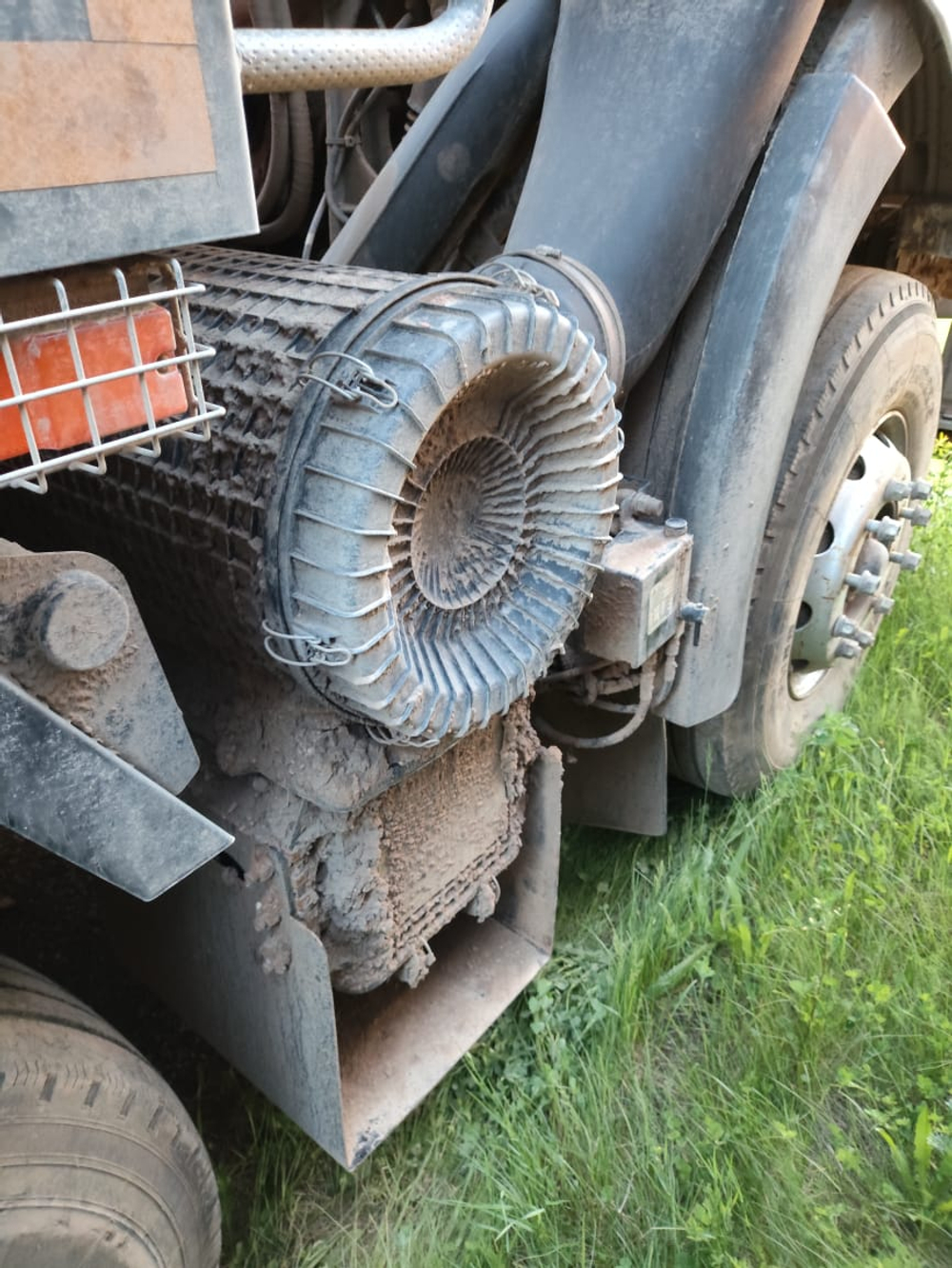 FAW J6 8x4 Самосвал СА3310Р66K24T4E5 (Дизельный, 11,1 л, 420 л.с., МТ)