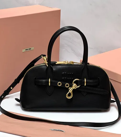 Сумка MIU MIU Aventure, черная