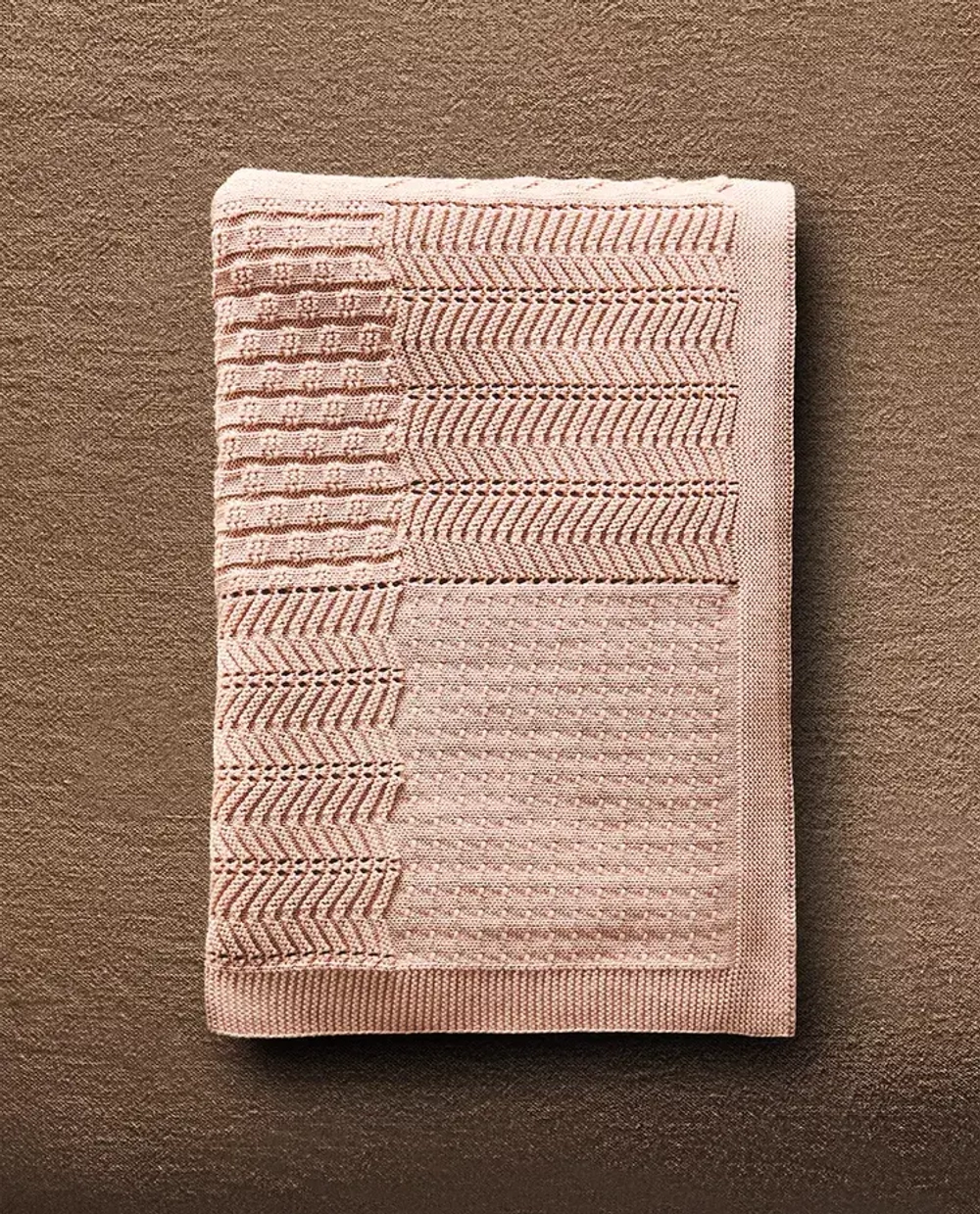 ZARA HOME ДЕТСКИЙ ПЛЕД В СТИЛЕ ПЭЧВОРК, РОЗОВЫЙ