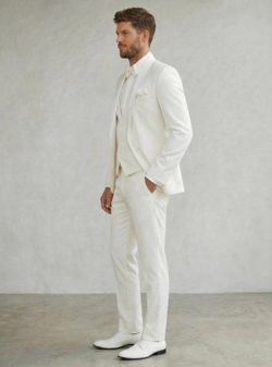 Мужской костюм тройка (белый) А87