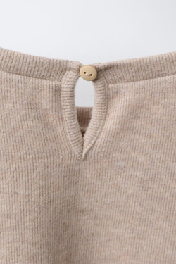 ZARA КОМПЛЕКТ ИЗ ФУТБОЛКИ И РАСКЛЕШЕННЫХ ЛЕГИНСОВ ИЗ МЯГКОЙ ТКАНИ, ПЕСОЧНЫЙ МЕЛАНЖ