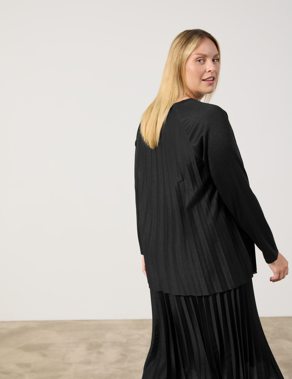 Джемпер женский SAMOON